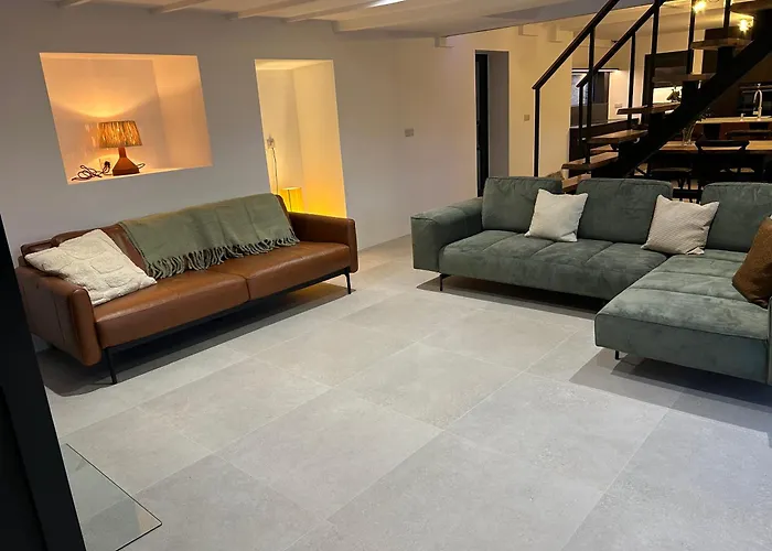 Ballyvourney Villa *